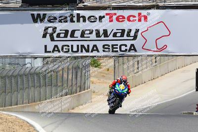 media/Jun-24-2022-TrackDaz (Fri) [[aa6850b51f]]/Group B/1245pm (Front Straight)/